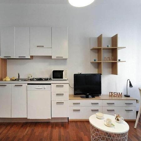 Appartement Poggibonsi à Milan Extérieur photo