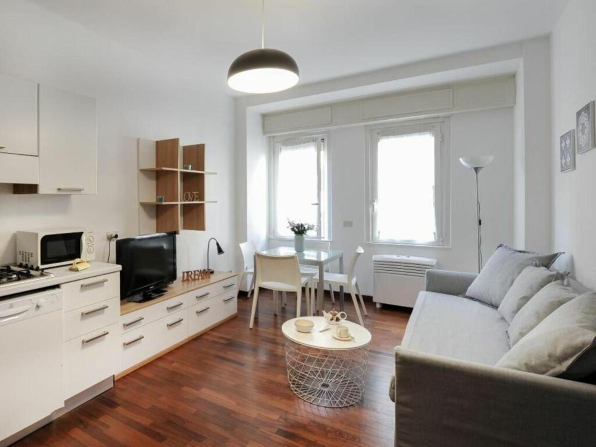 Appartement Poggibonsi à Milan Extérieur photo