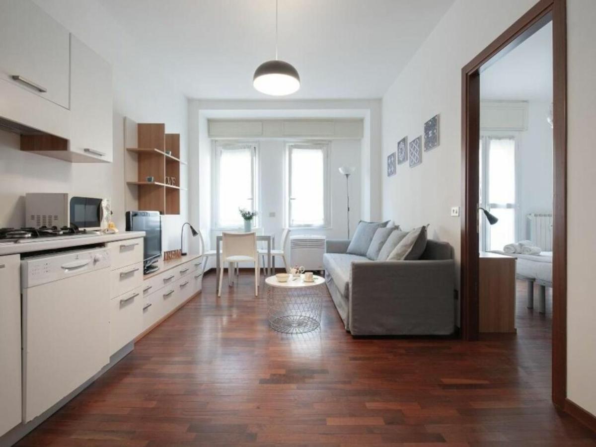 Appartement Poggibonsi à Milan Extérieur photo